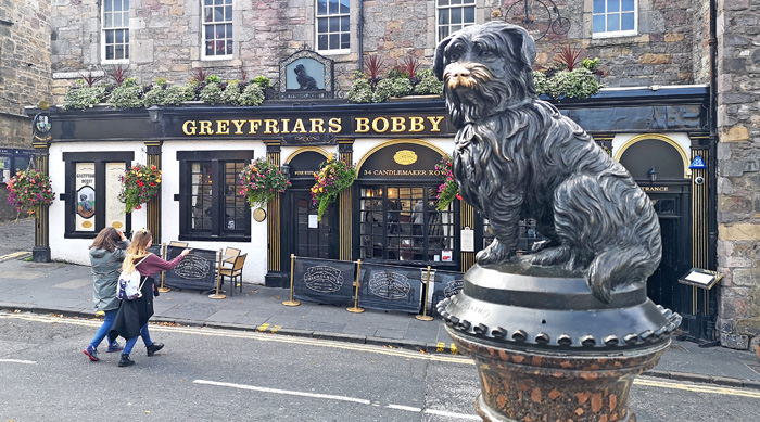 英国爱丁堡房价最新价格,英国爱丁堡全景图