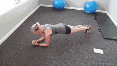 做平板支撑要坚持几分钟,平板支撑小学生坚持几分钟最好