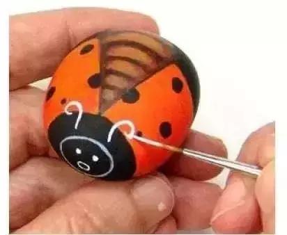 石头画简单幼儿园详细教程,简易石头手工绘画教程