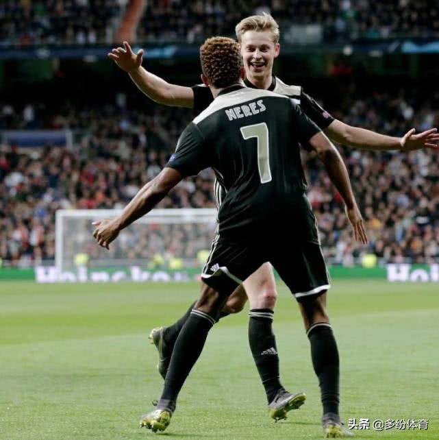 皇马1-5惨败巴萨视频,皇马伯纳乌0:5大败巴塞罗那