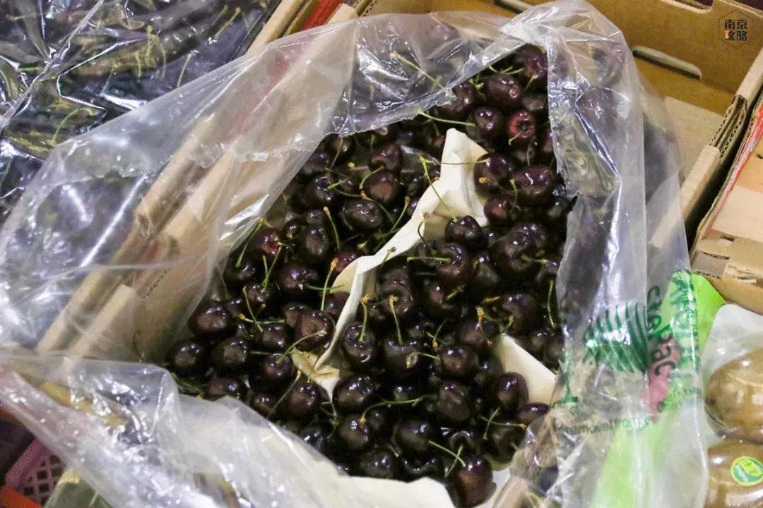 众彩物流公司年货,众彩物流年货大集