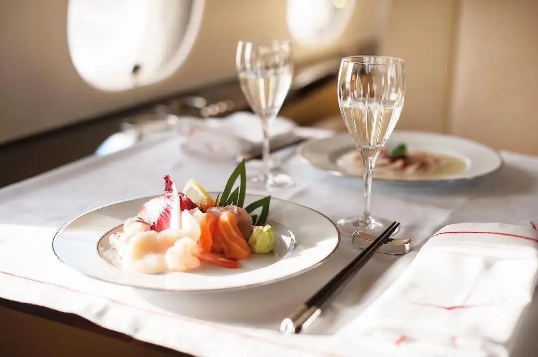 民航空乘待遇怎么样,空乘为什么选择公务机