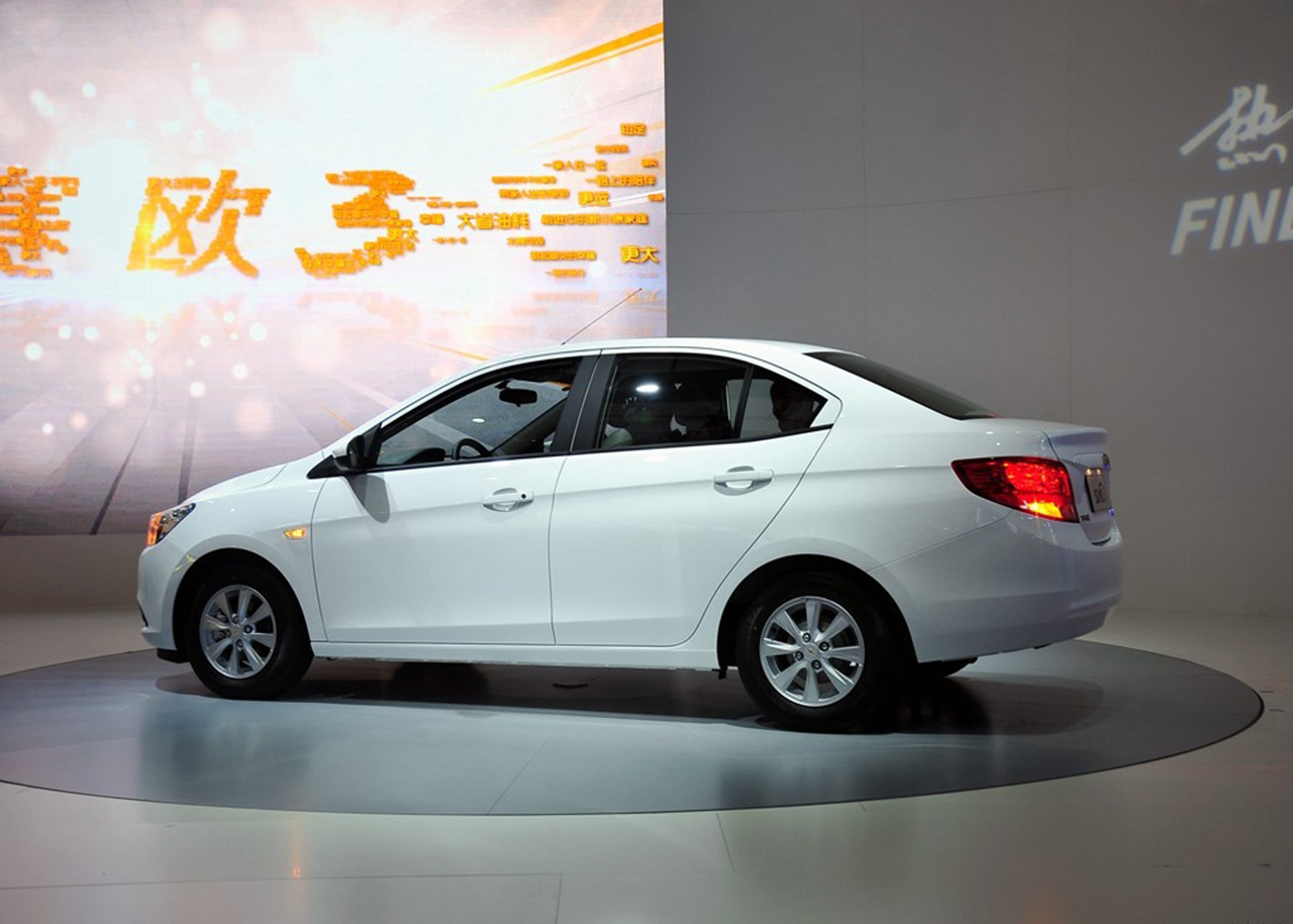 15年雪佛兰赛欧3新款1.4油耗多少,2010款雪佛兰赛欧1.4排量油耗多少