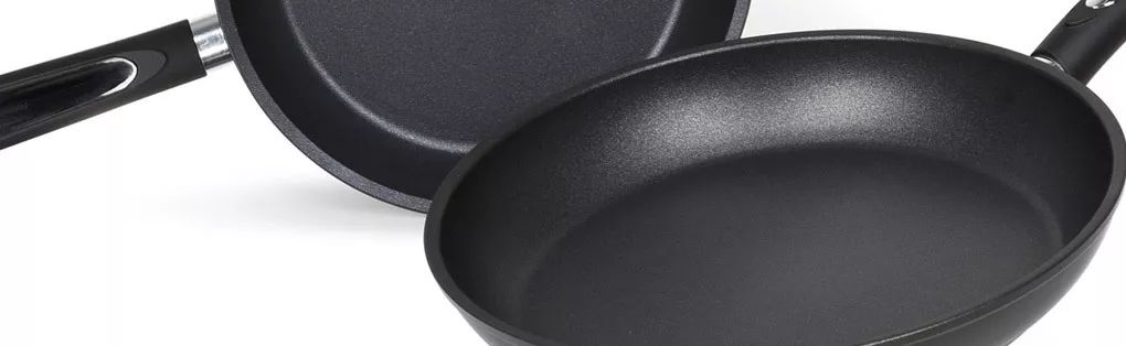 谁的锅?厂家甩锅惨遭打脸:李佳琦直播翻车,不粘锅当场大粘锅