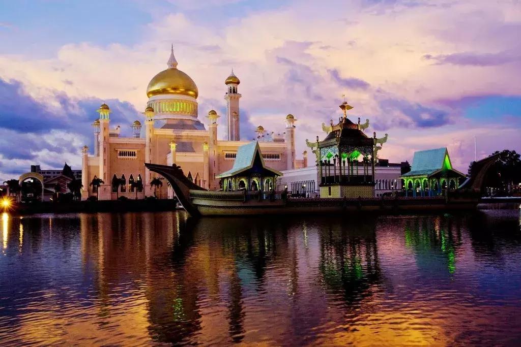 初探简介,了解文莱