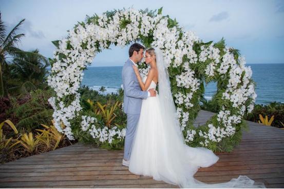 卡卡妻子写真集,卡卡再婚视频