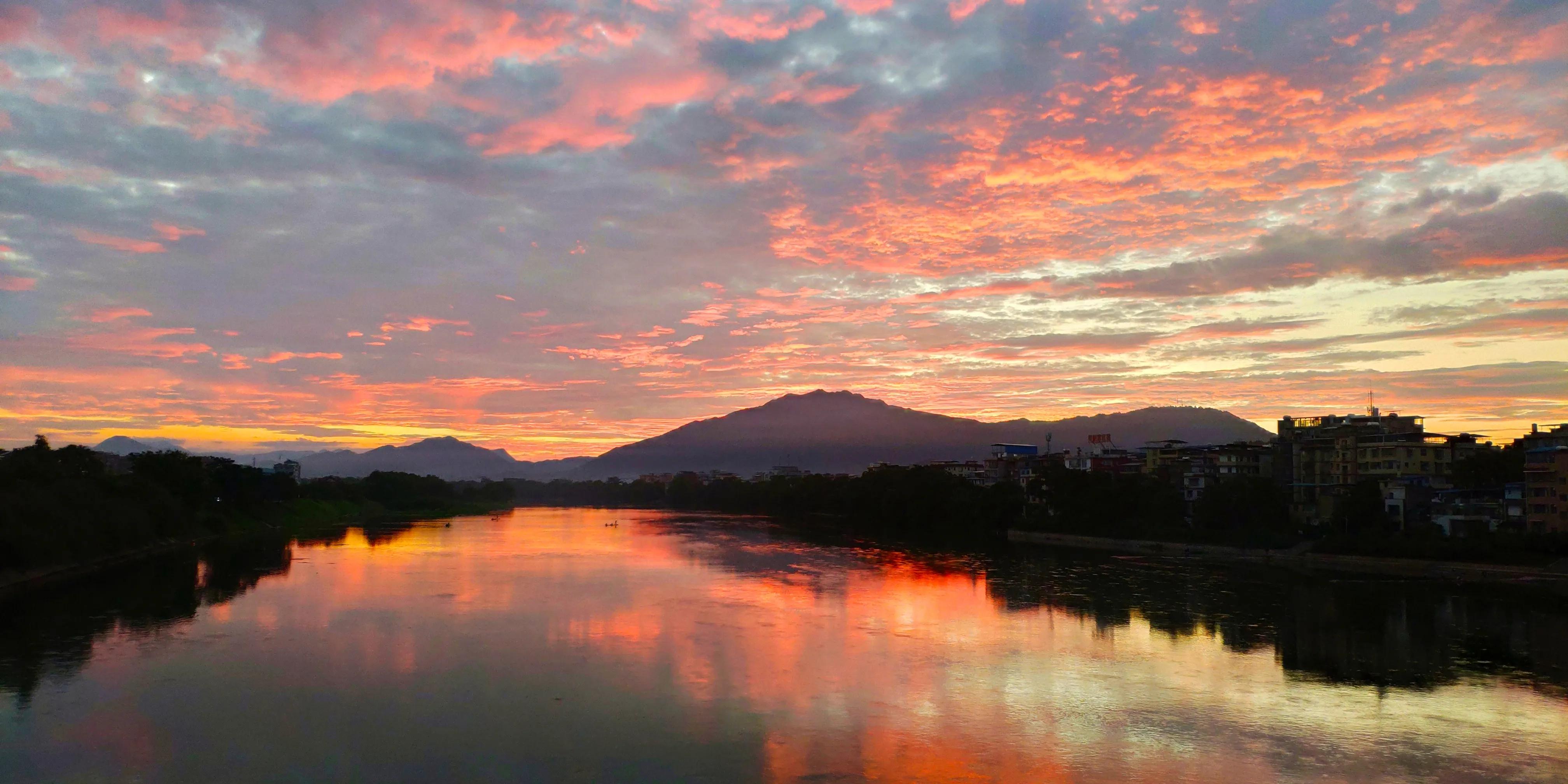 桂林第一山尧山风景区,桂林第一山