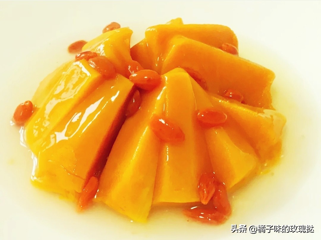 年夜饭限定推荐：四喜丸子，水晶南瓜，清蒸多宝鱼，寓意特别美好