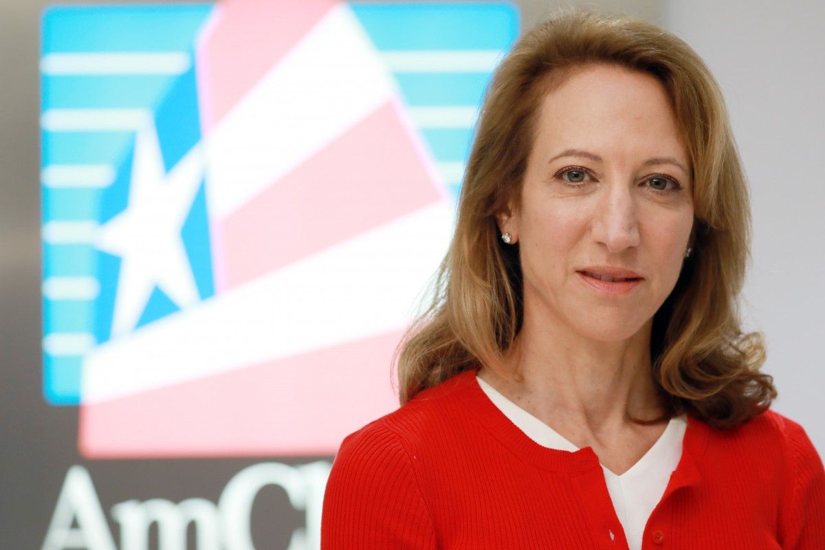 “港美中心”究竟有哪些暗黑操作?