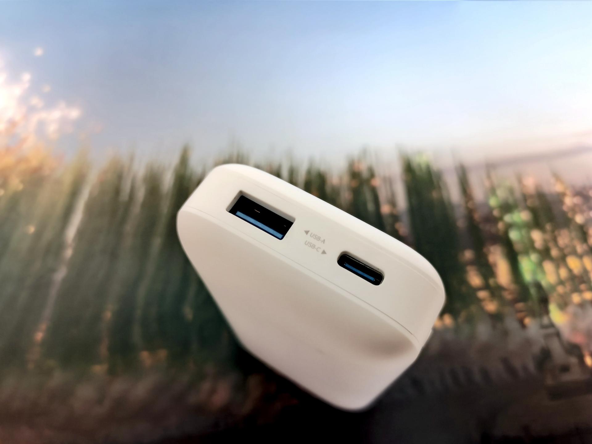 aigo爱国者充电宝1000毫安,aigo爱国者充电宝测评