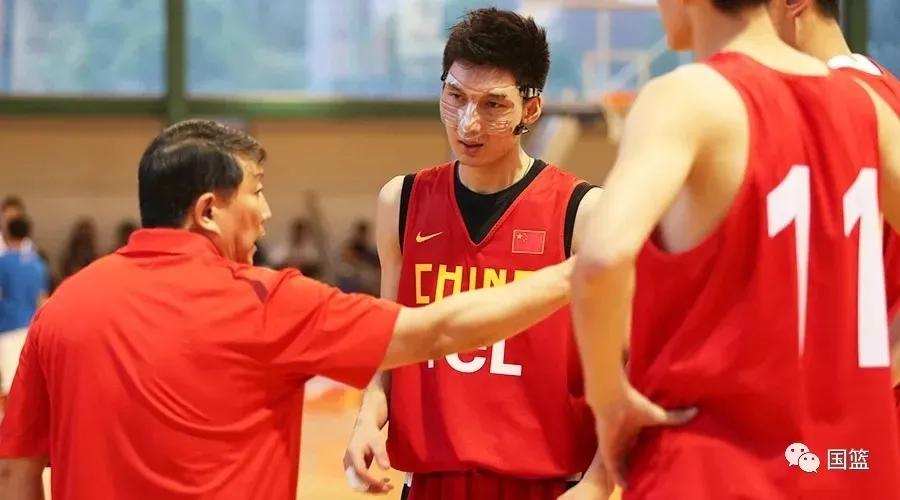 新疆的队长,新疆天山雪豹足球队长