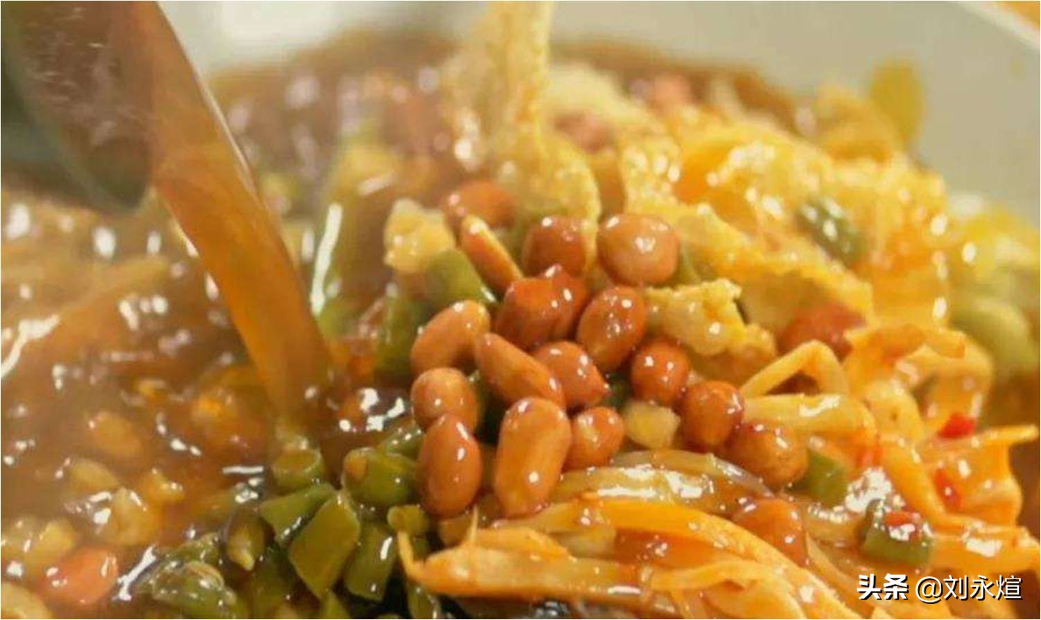 网红买螺蛳粉,网红卖的螺蛳粉