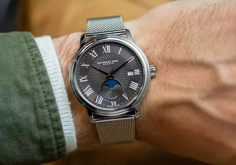适合精英男士的腕表,三十岁男士想拥有的五款腕表