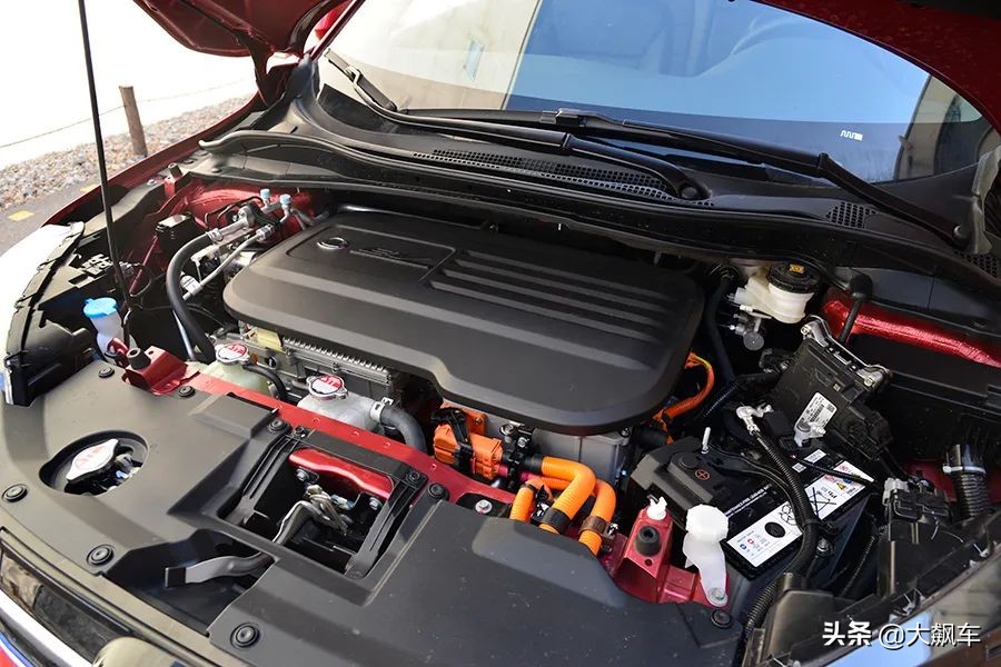 比燃油车便宜电动汽车,油车代步电动汽车