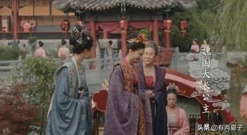 老版还珠格格的那些迷惑行为,被还珠格格骗了20年的基本常识