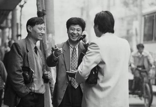 中国最权威古玩鉴宝专家,金缕玉衣骗25亿专家