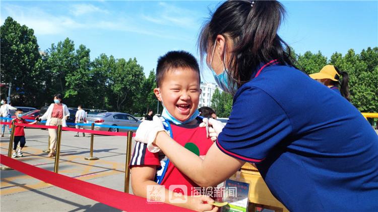 幼儿园开学啦中班视频,德州禹城幼儿园开学