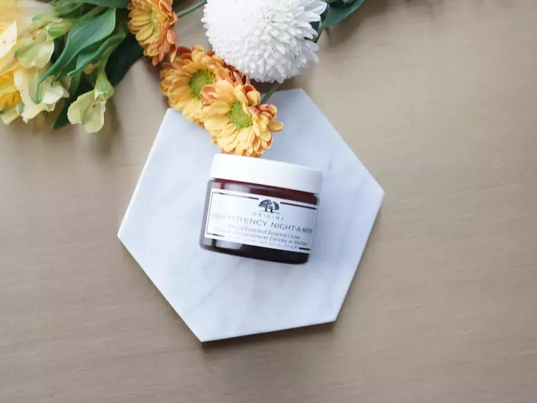 她们用了23年的保养品,她们用到空瓶的保湿单品