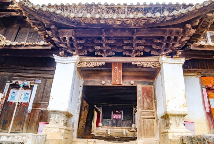 昆明弥勒最佳旅游路线,昆明抚仙湖到建水旅游攻略