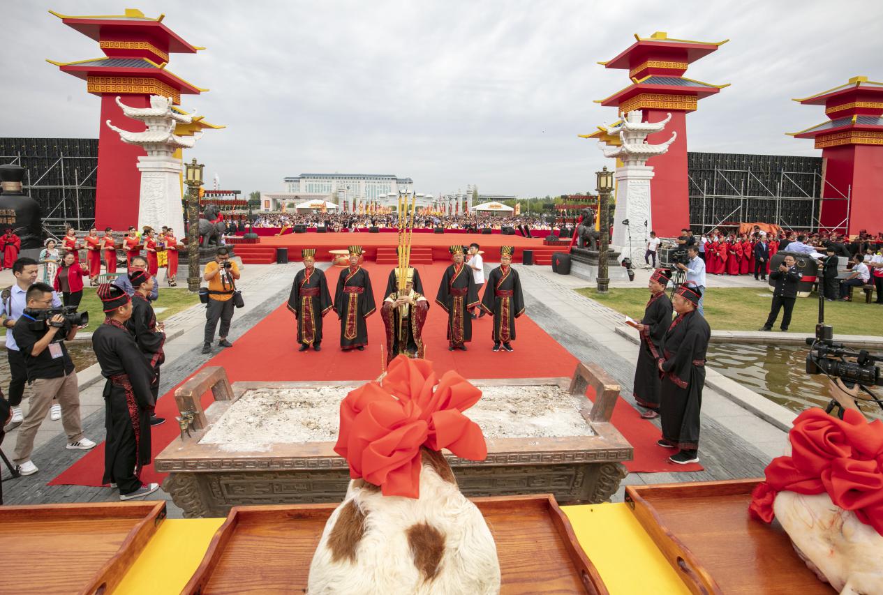 祭酒神仪式,祭酒神红高粱