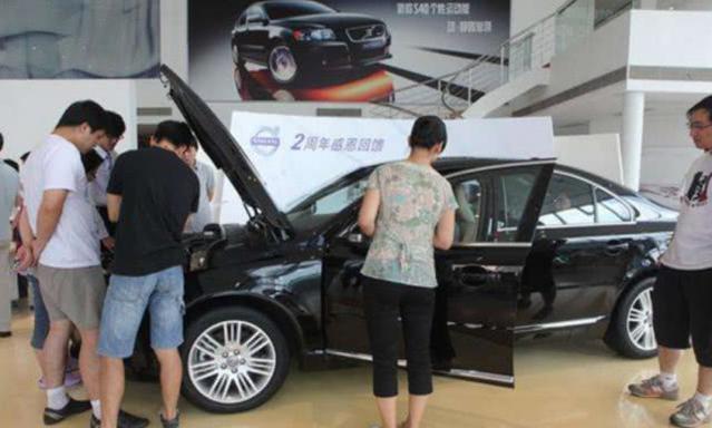 4s买车分期划算还是全款划算,4s店分期买车跟全款买车区别