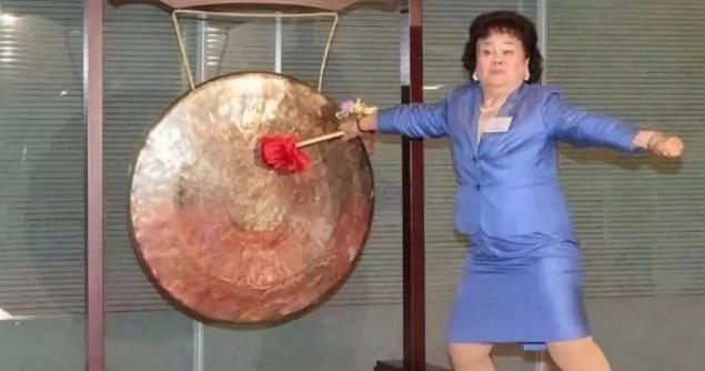 罗纳尔多最新广告,罗纳尔多被骗为金嗓子代言4年