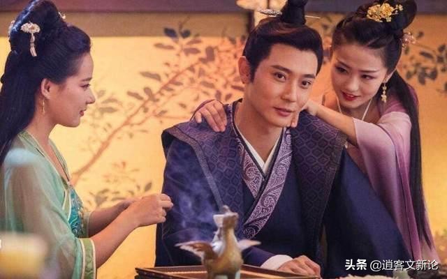 皇帝刚去世，13岁太子就将魔爪伸向了后妈，却意外成就一明君