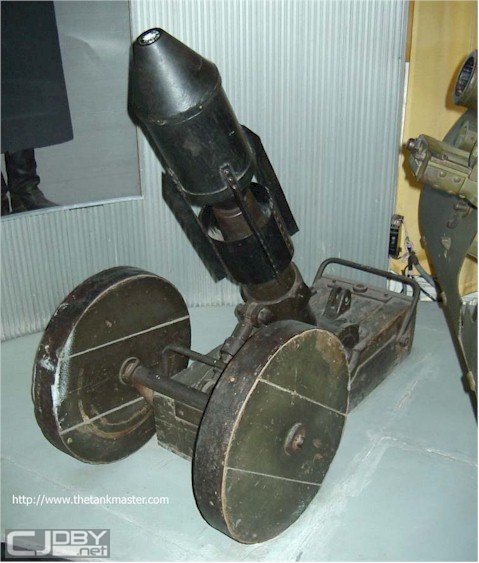 二战日本小口径野炮,日本二战最大口径迫击炮