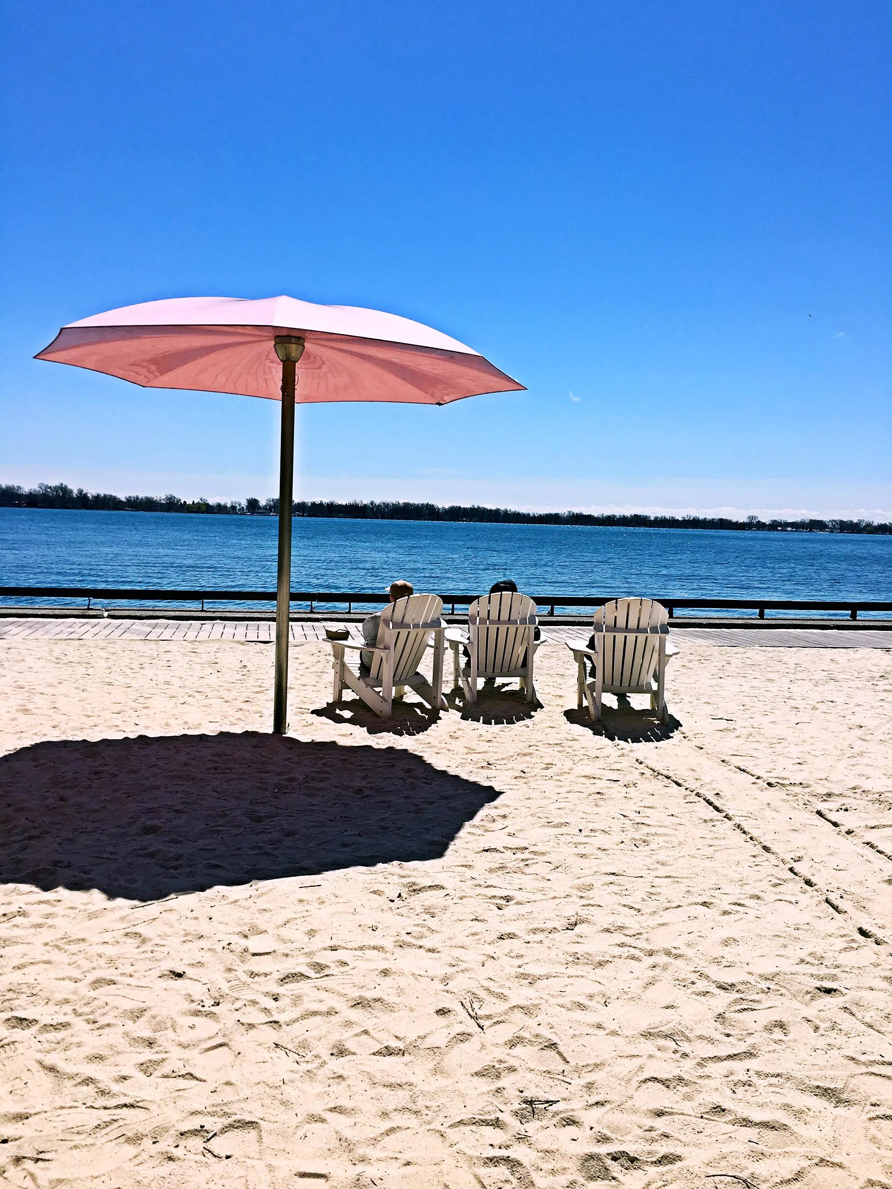 枫叶卡过期了还能入境加拿大吗,疫情期间枫叶卡过期怎么办