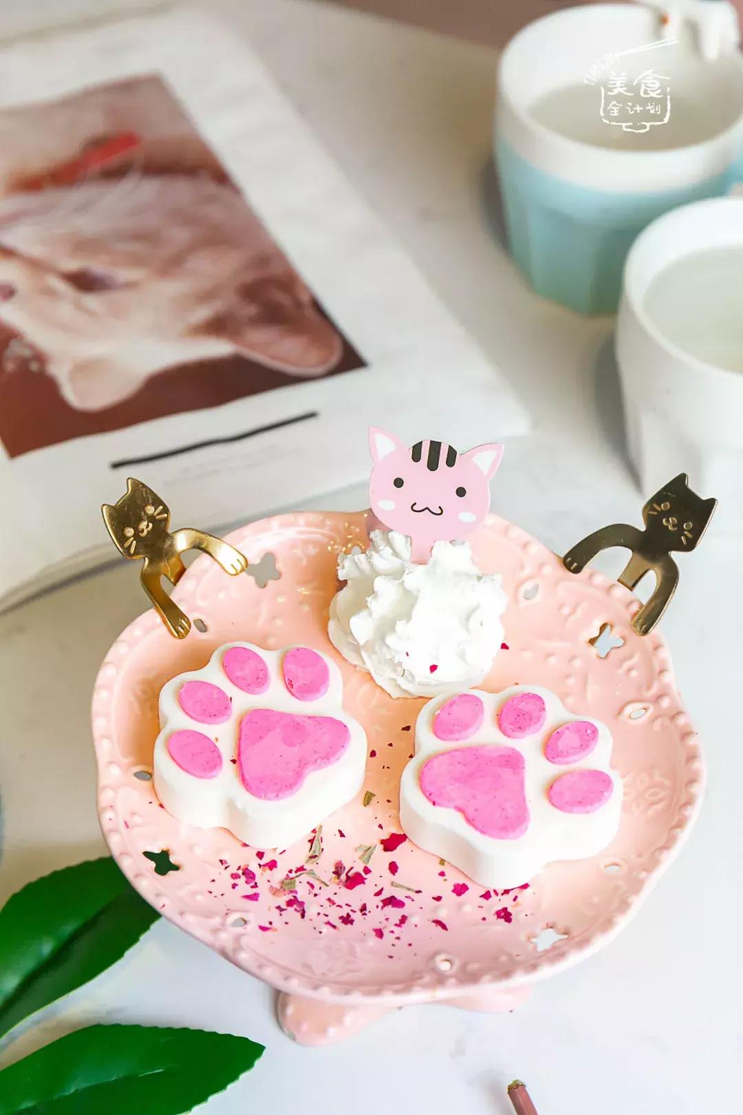 吃饭玩耍一体店,吃饭撸猫二选一