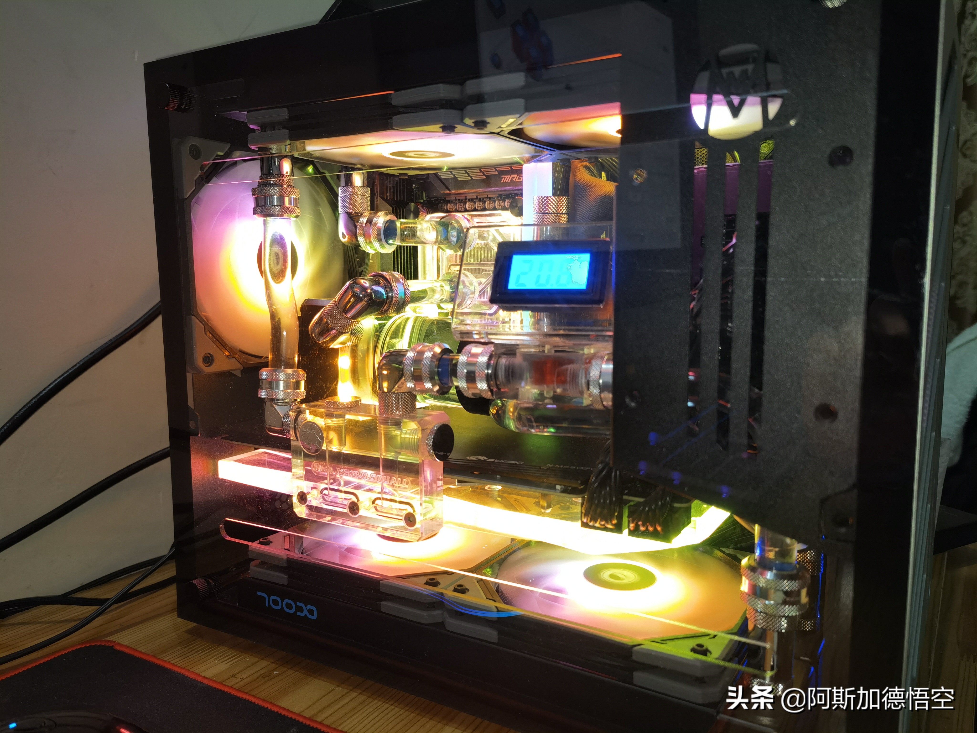 分体式装机过程,第一款一体式水冷