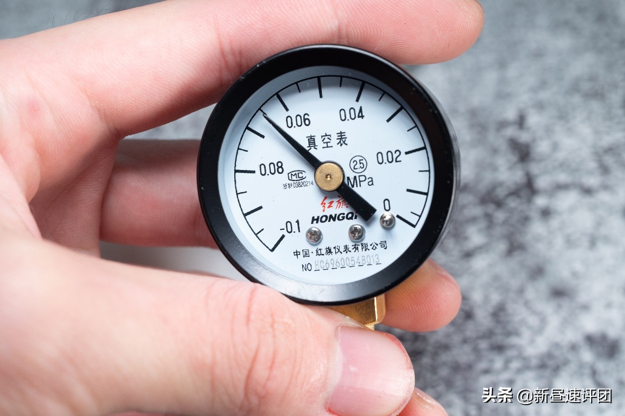 制作水晶滴胶真空机,自制液态硅胶模具