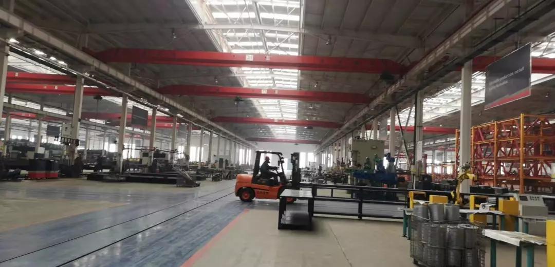 隆翔云库：共克时难，冲锋在前，众志成城，抗击疫情