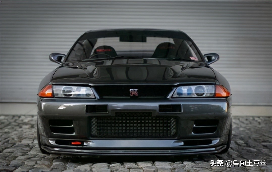 什么车可以改日产r32,日产r32爆改低趴