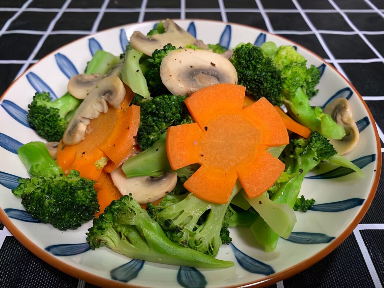 老公22天瘦了12斤了,老公三个月从150斤瘦到130斤