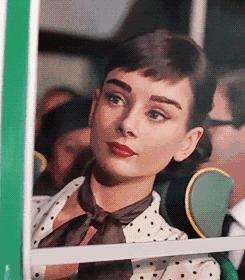 那些学化妆的女孩子后来怎么样了,学医美的女生怎么样