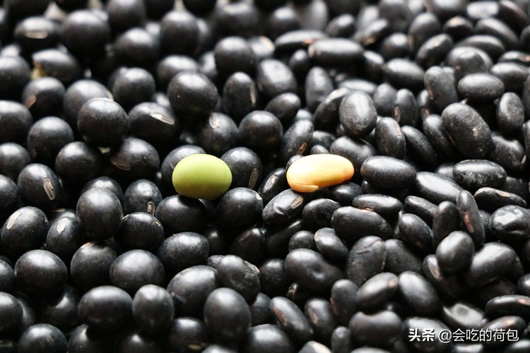 黑豆最简单的十种吃法,秋天要多吃这三黑粥