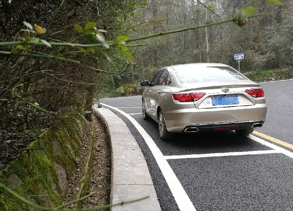 2019款吉利帝豪gl油耗多少正常,吉利帝豪gl1.8手动油耗测试