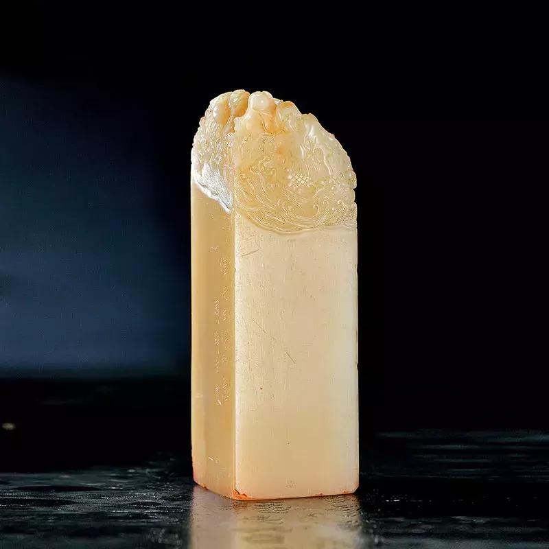 5239万元，2019春拍上最美的石头！