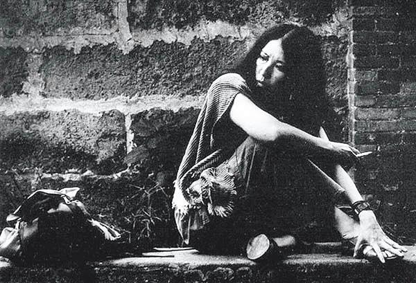 文如其人三毛,三毛的作品表达的是什么