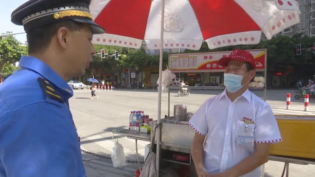 漳州——「民生关注」早龙早餐：小餐车大民生