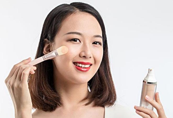 每天用化妆品的顺序,每天都用的化妆品有哪些