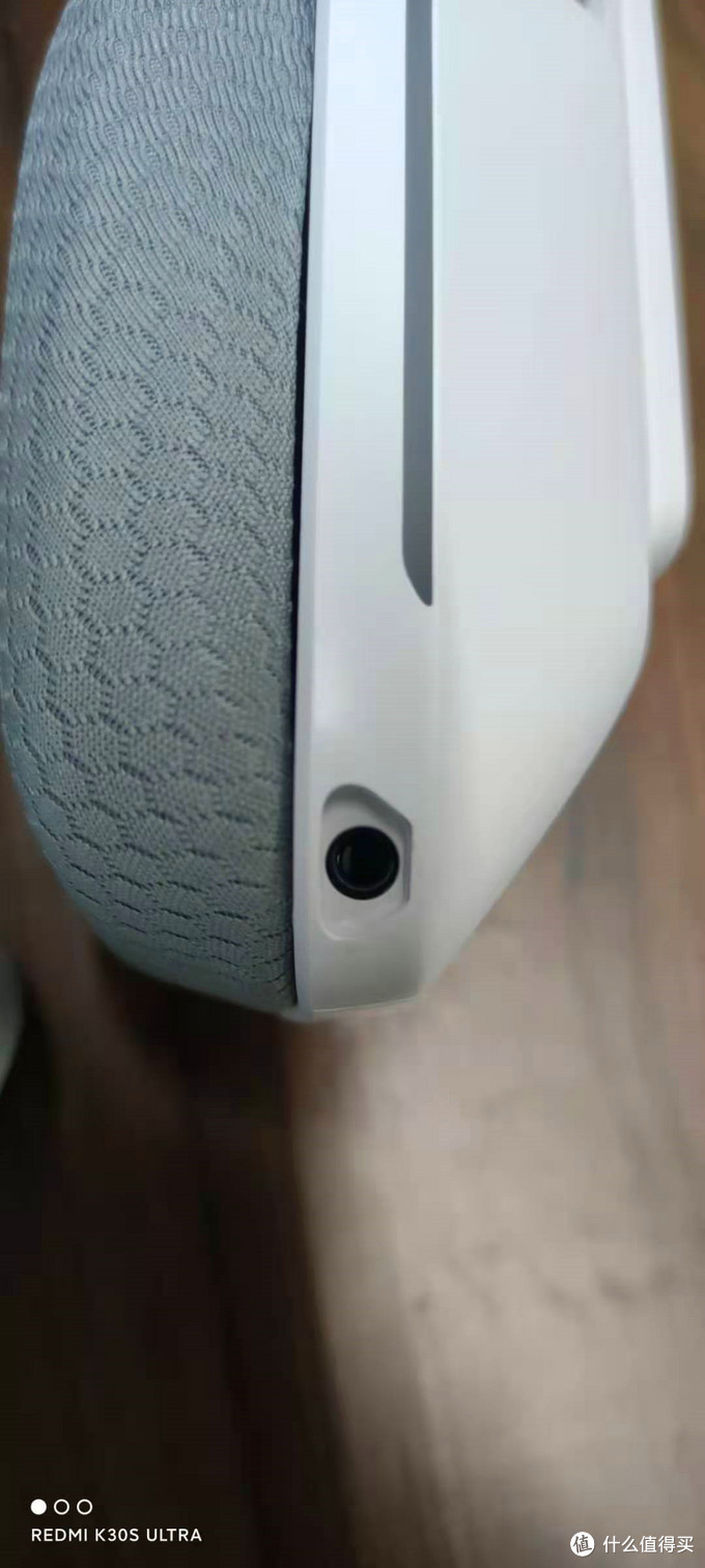 罗技g733耳机头大戴的会舒服吗,罗技g733耳机绝地求生均衡器设置