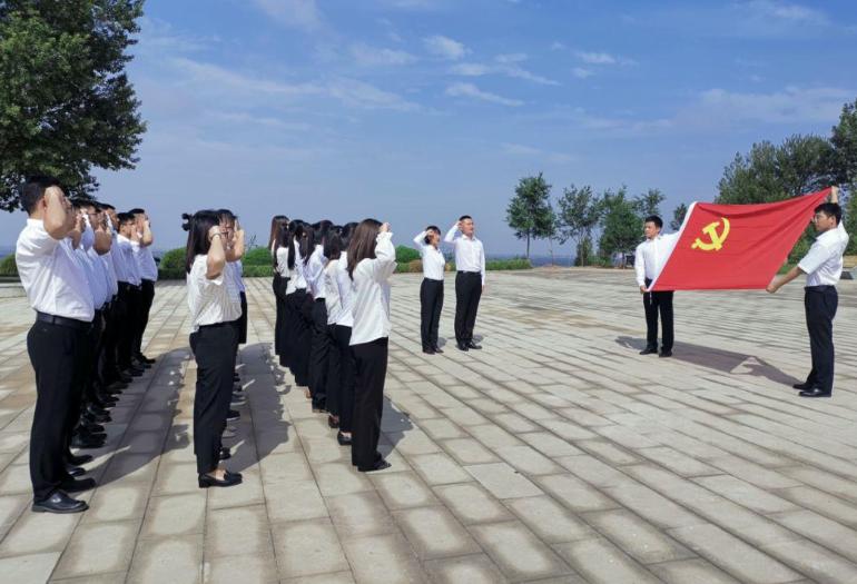 研究生还没入党可以报选调生吗,大学生没入党能考研究生吗