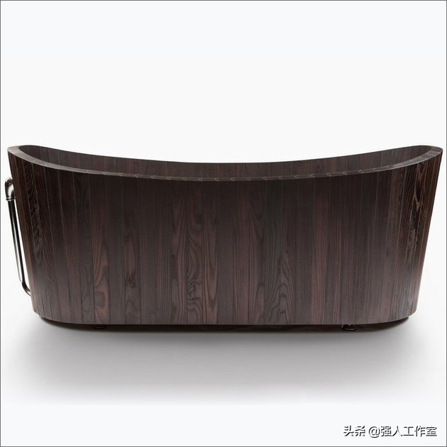 家庭安装木制浴缸效果图,现代浴缸卫生间装修风格