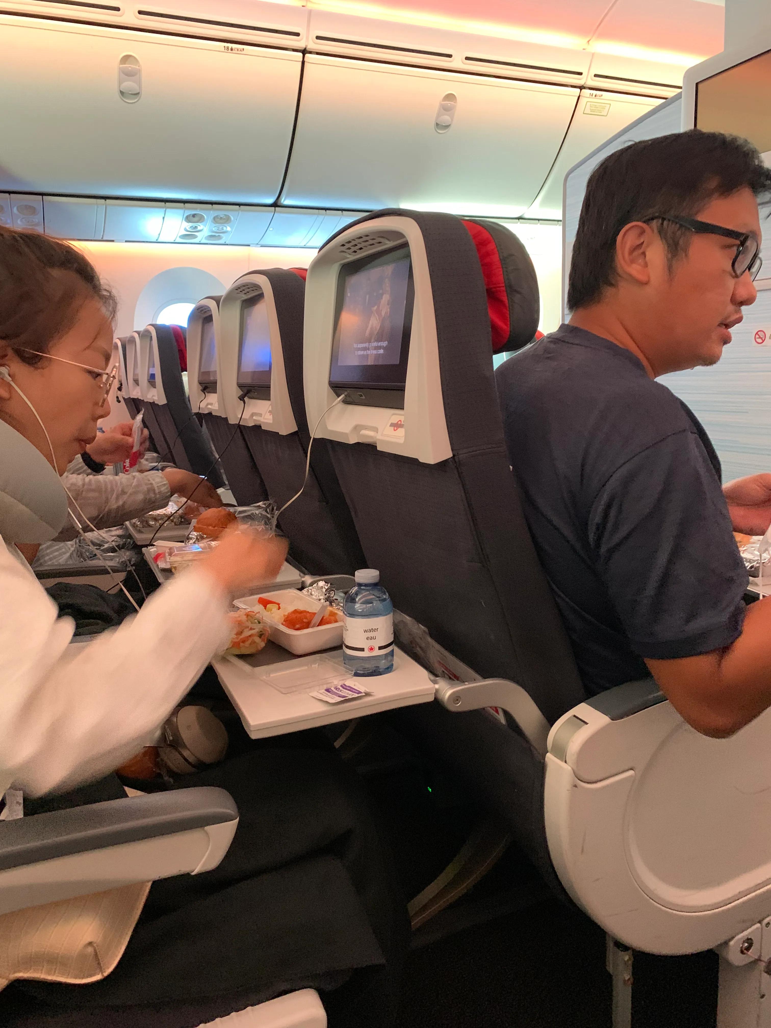 20210907香港飞加拿大实录