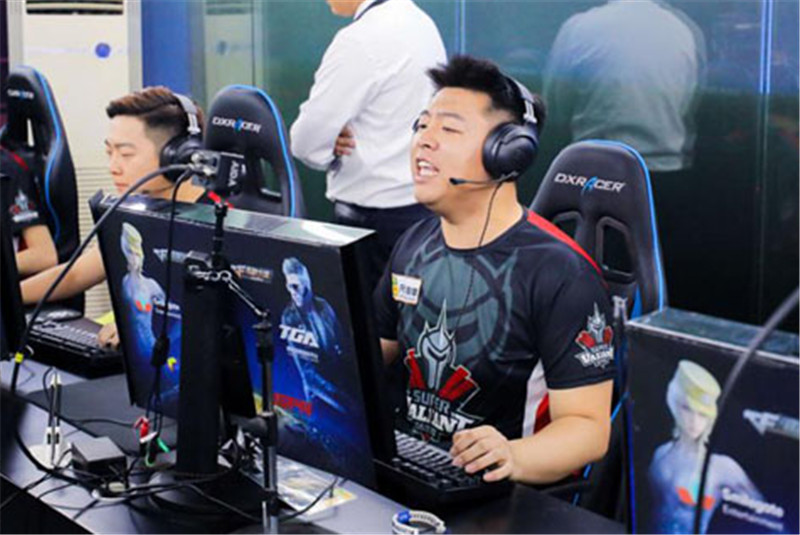 cf马哲团灭,cf马哲破防瞬间