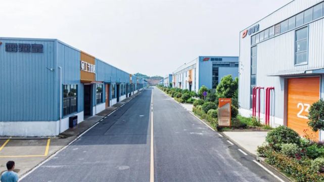 荣获国家一级资质！雷霆皇综合实力再获国家首肯