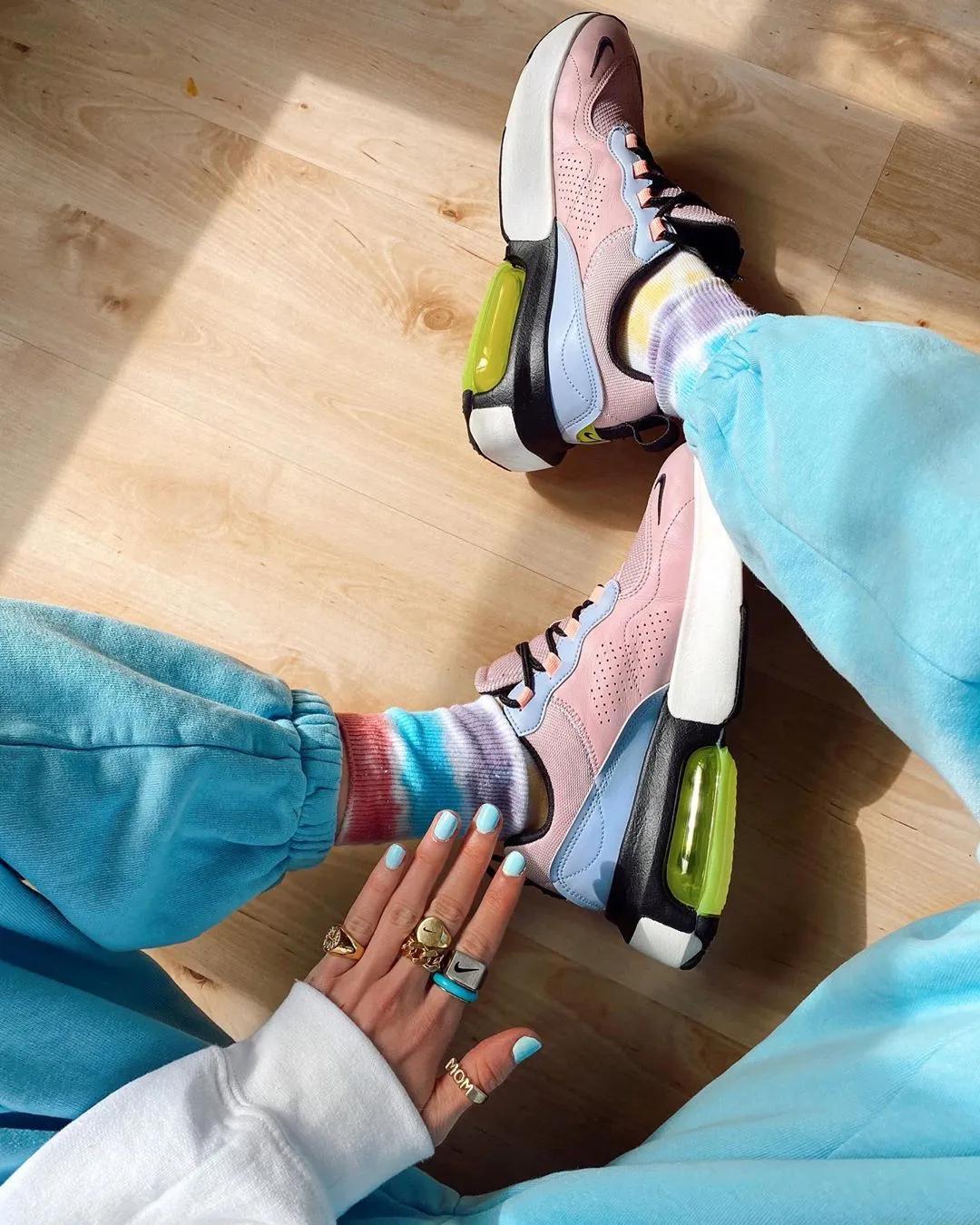 nike好看且好穿女,nike好看又不贵的单品衣服