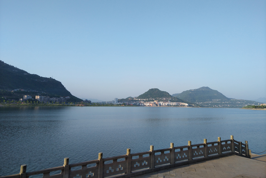 开州县城有多长多宽,开州距离重庆主城区多少公里